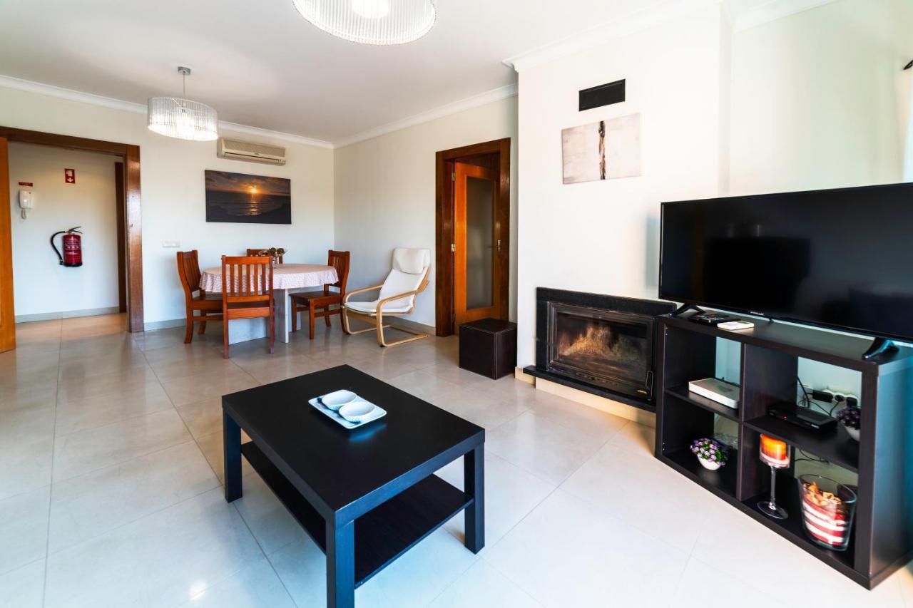 Do Vale T2 Com Piscina Apartment Albufeira Bagian luar foto